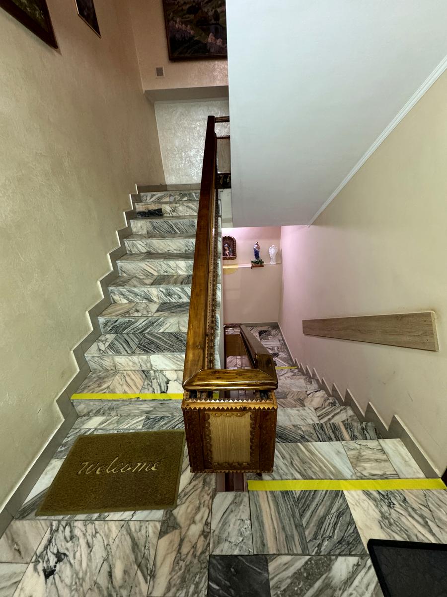 1871866865857697