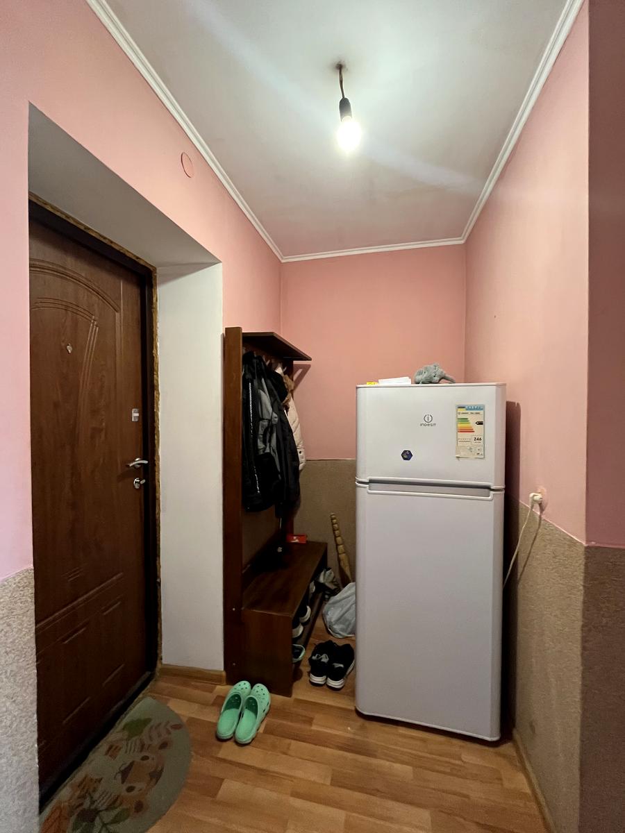 1871868747260707
