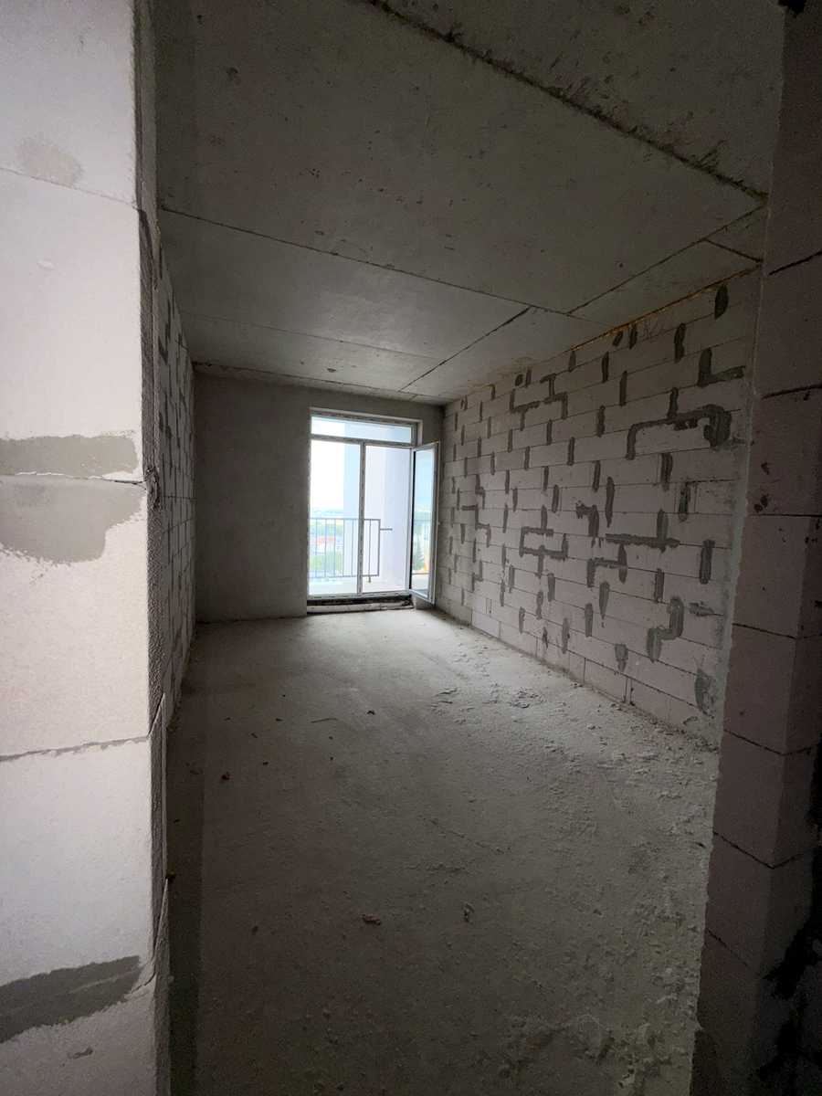1871868877104668