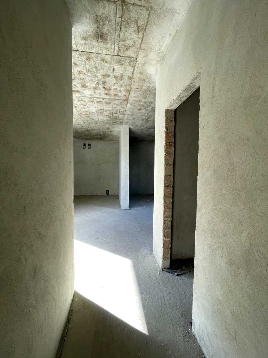 1871869209442103