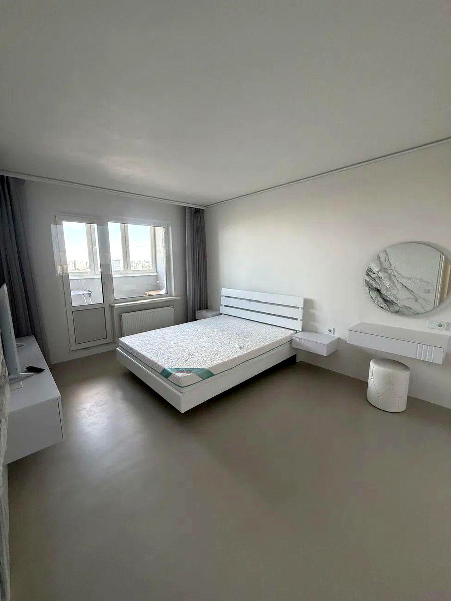 1871871451116656