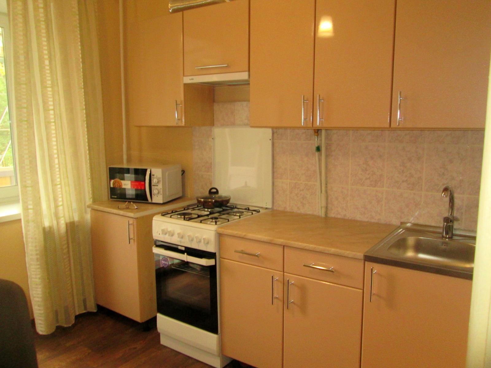 1871874127198324