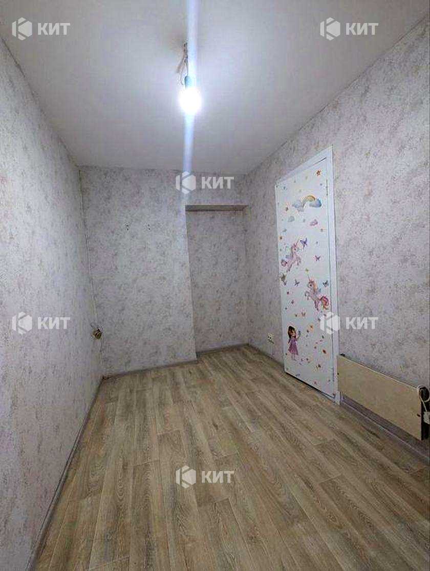 1871875030501349