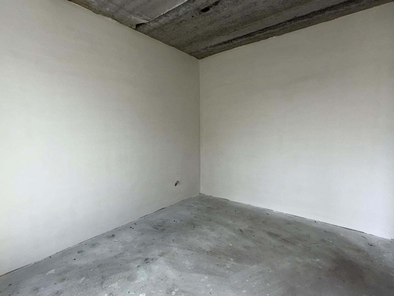 1871876880284688