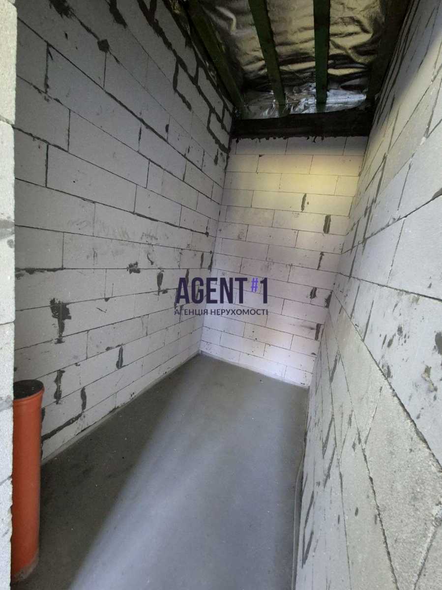 1871876939589907