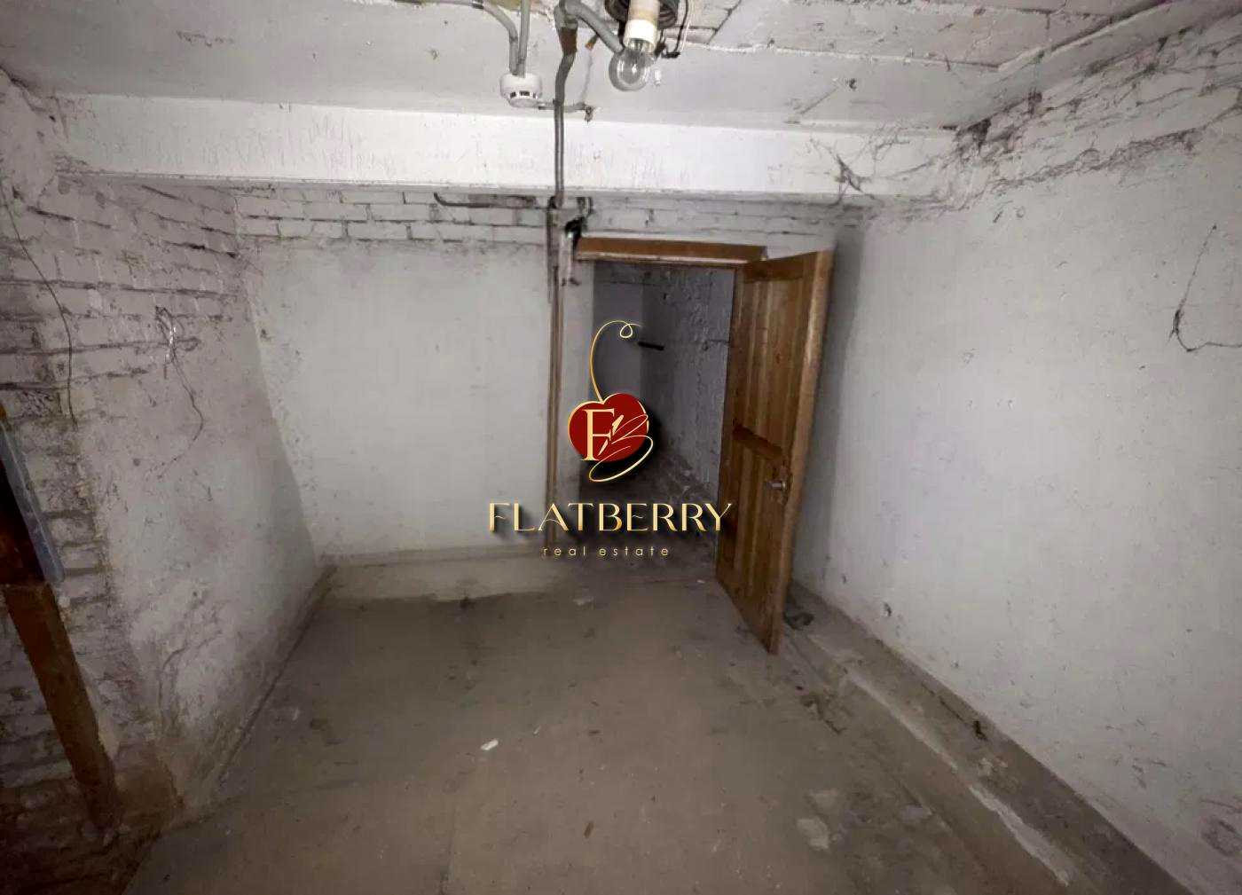 1871877166271757