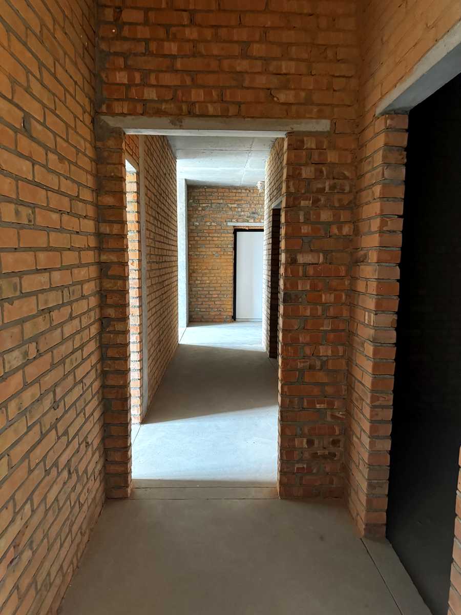 1871877357261321