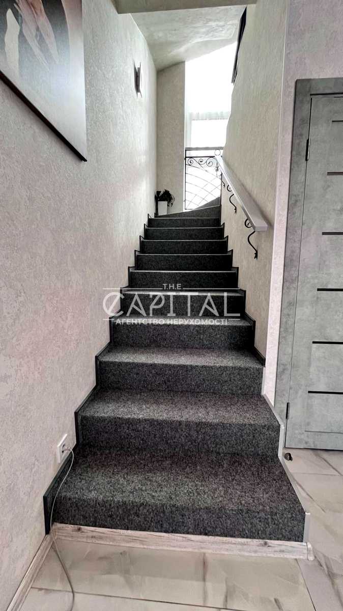 1871878161480046