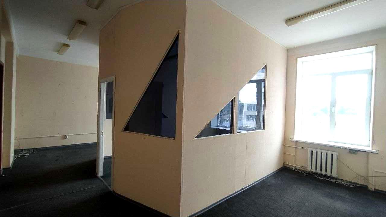 1871878870730965