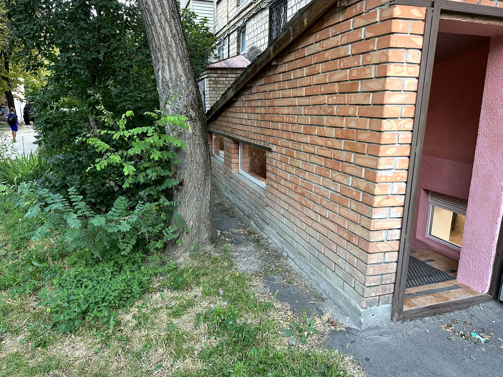1871888530583144