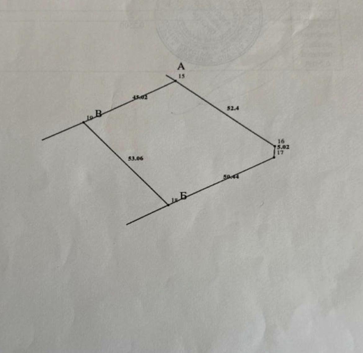 1871895658404404