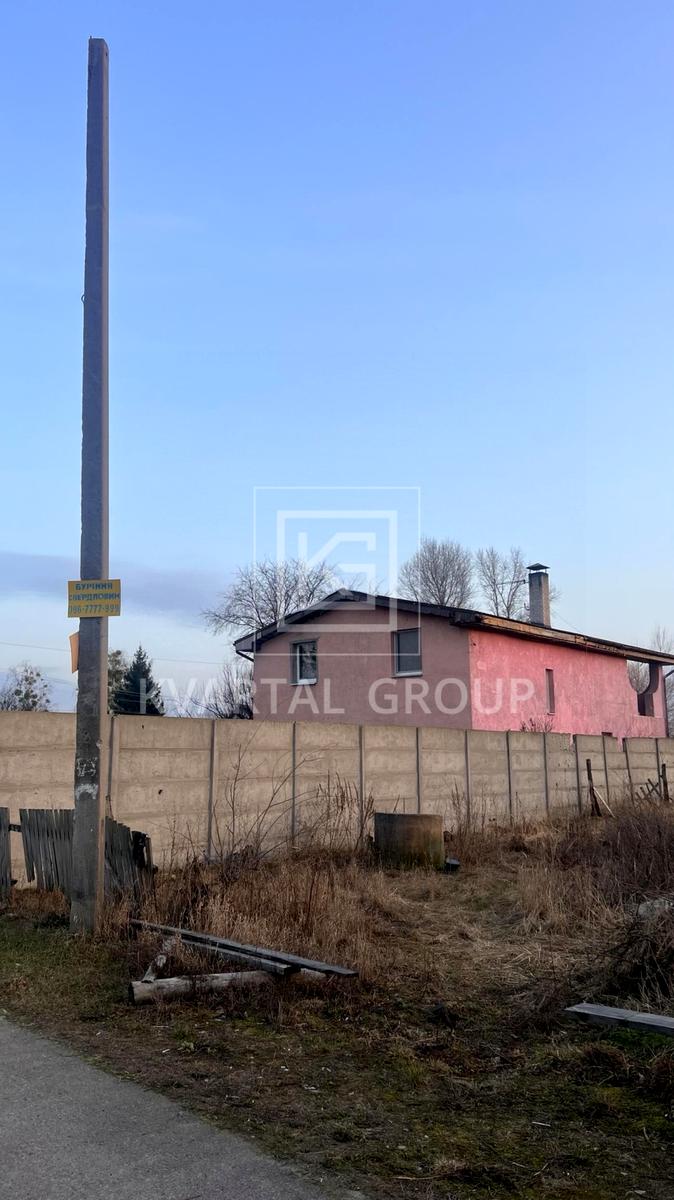 1871895959844175