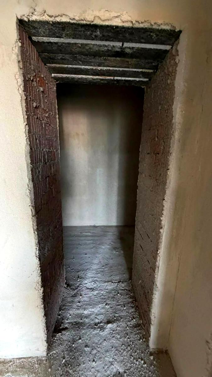1871897885621269