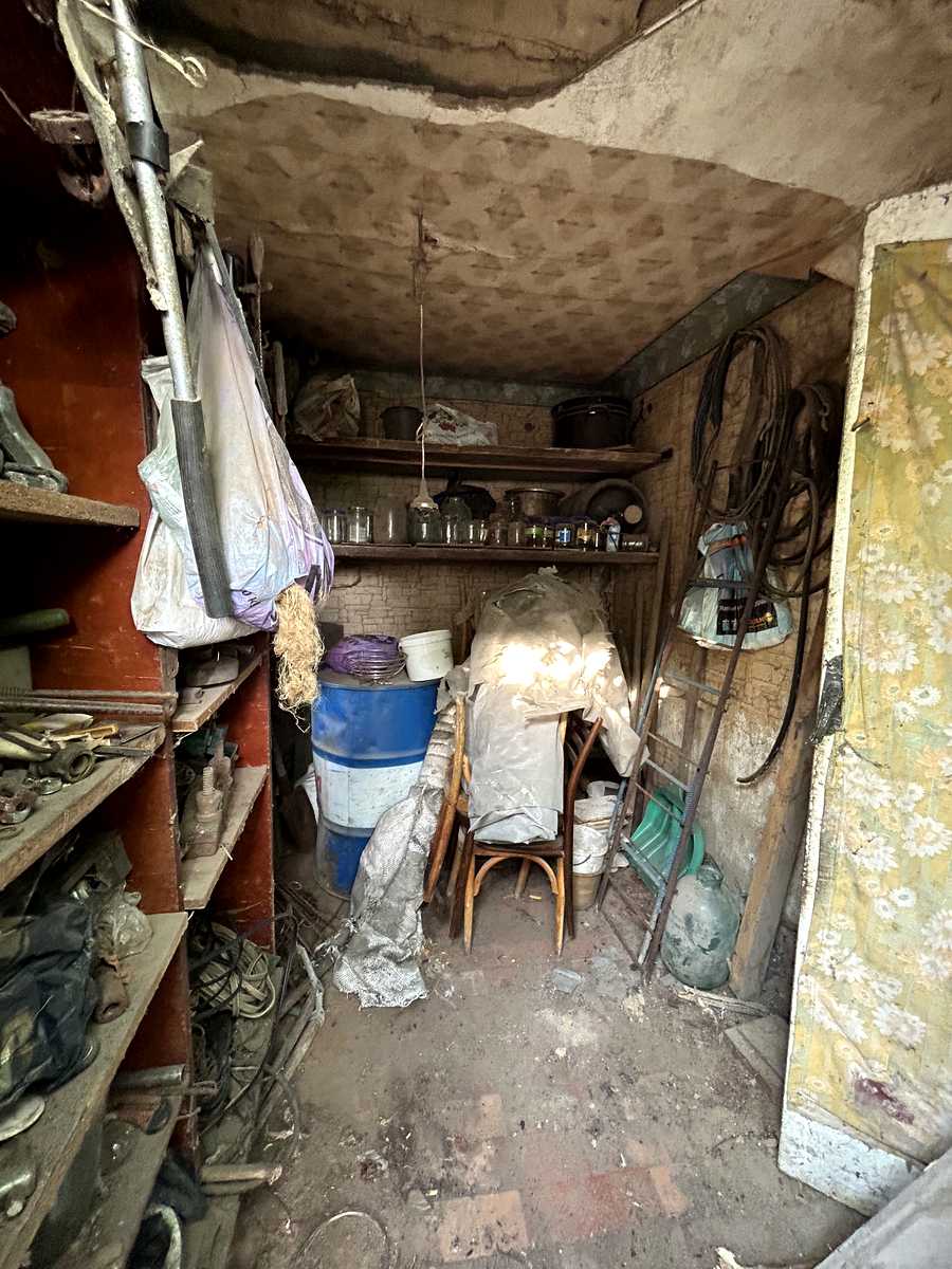 1871933693834003