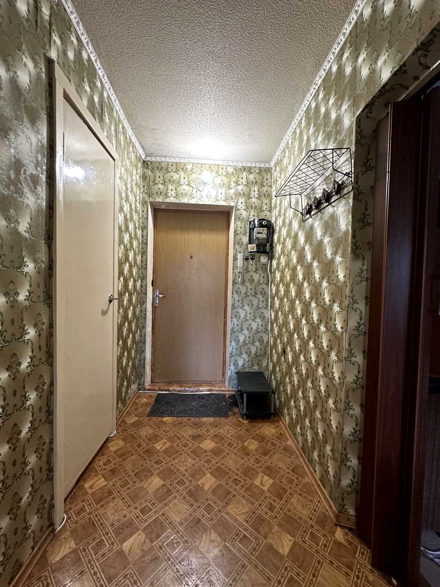 1871934378875669
