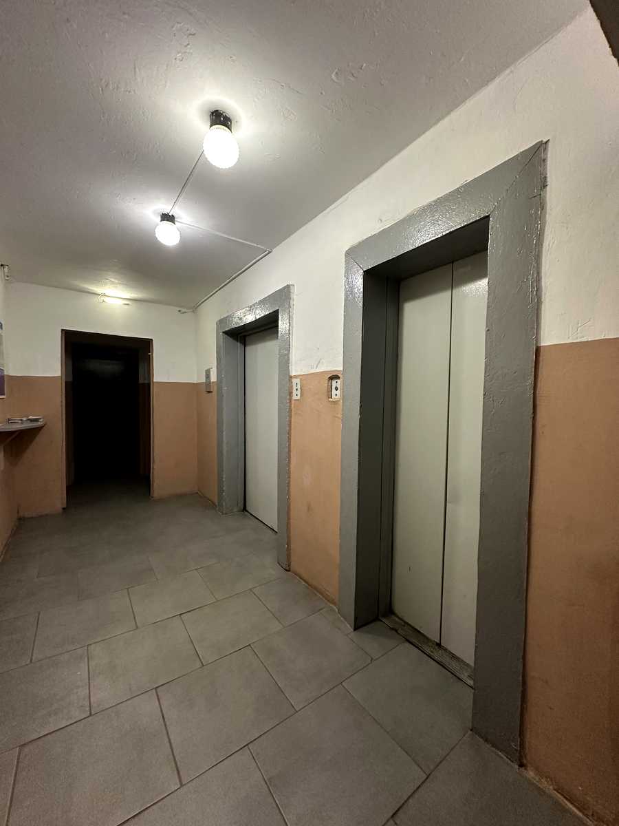 1871934390321530
