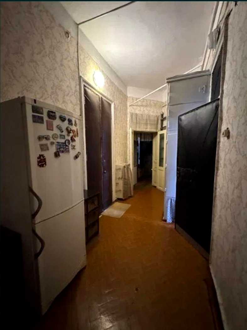 1871946555407683
