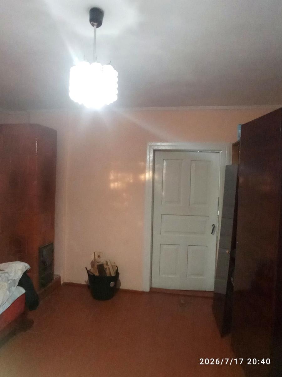 1871952686440729