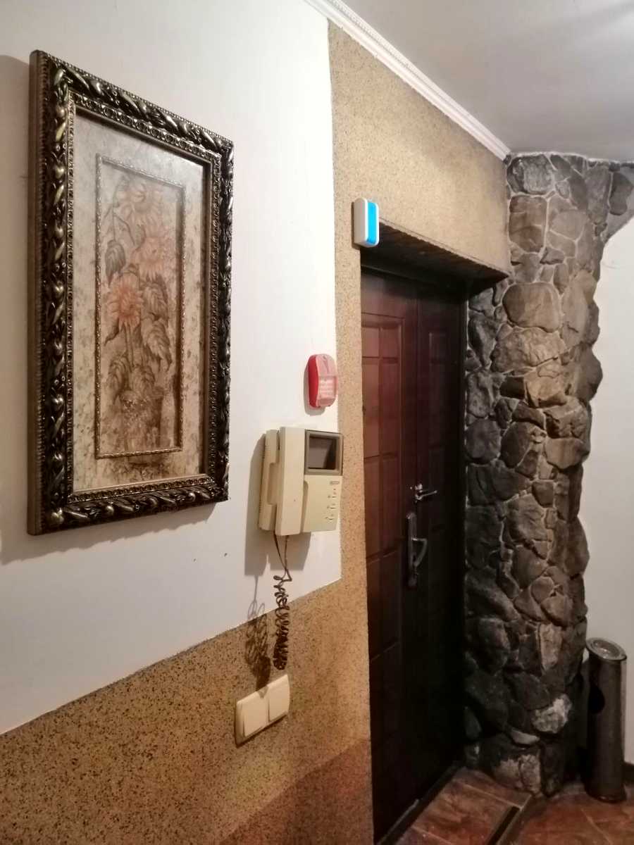 1871954982379462