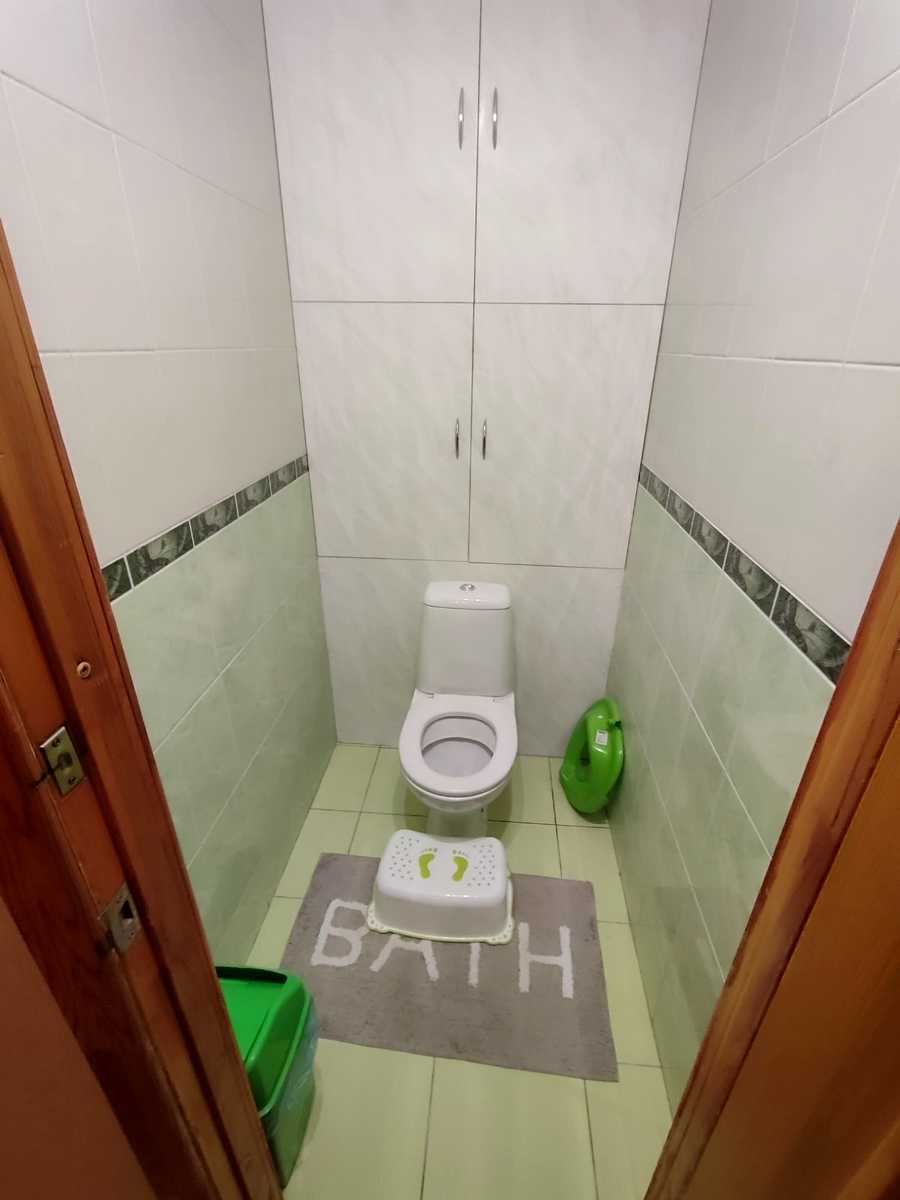 1871959944750080