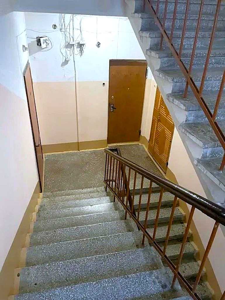 1871960363765574