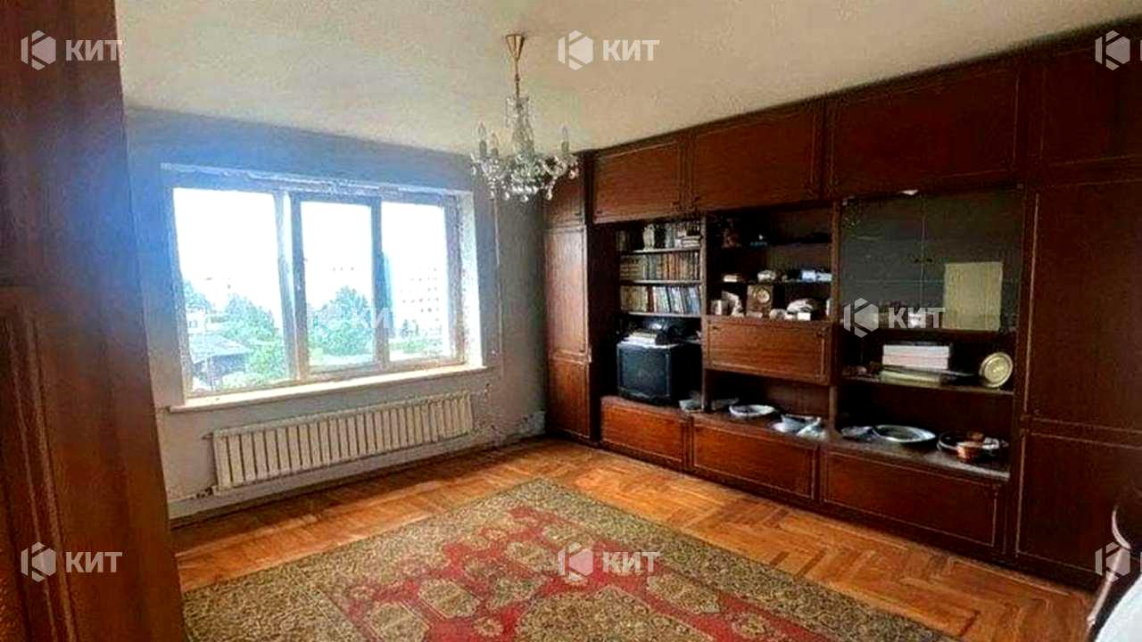 1871966555986182