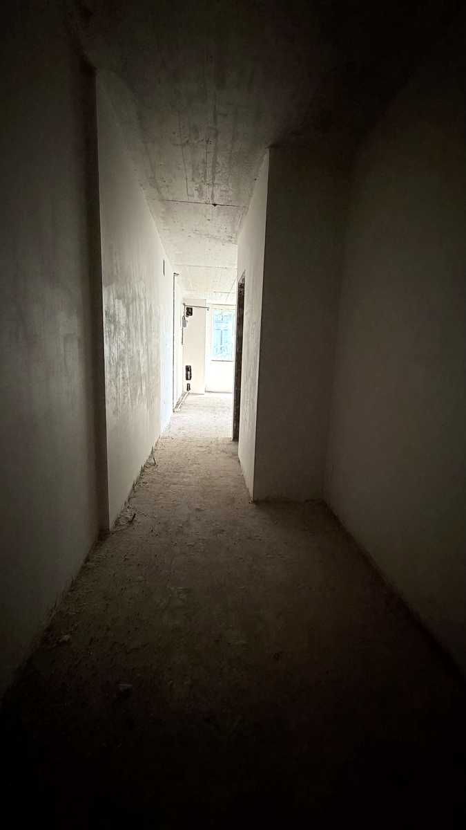 1871967701774353