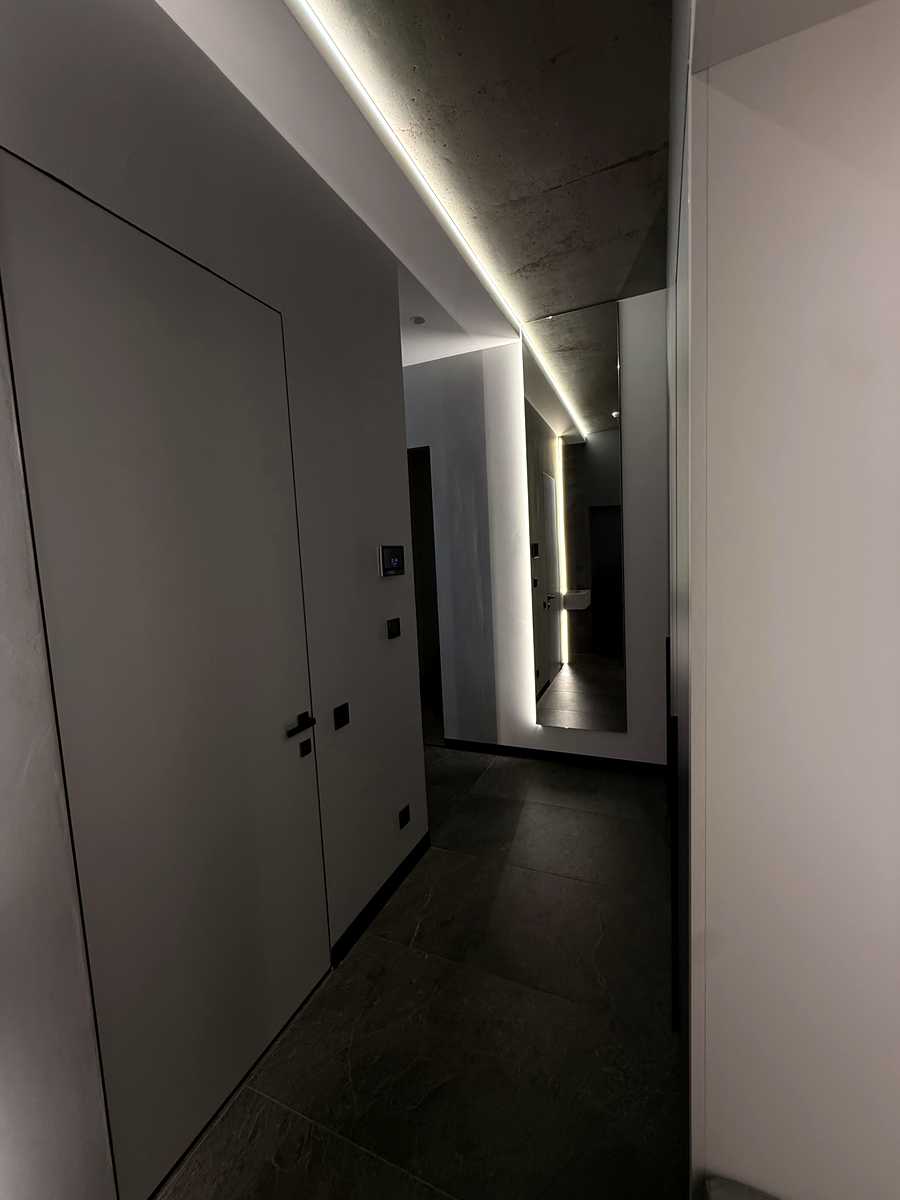 1871974044469599