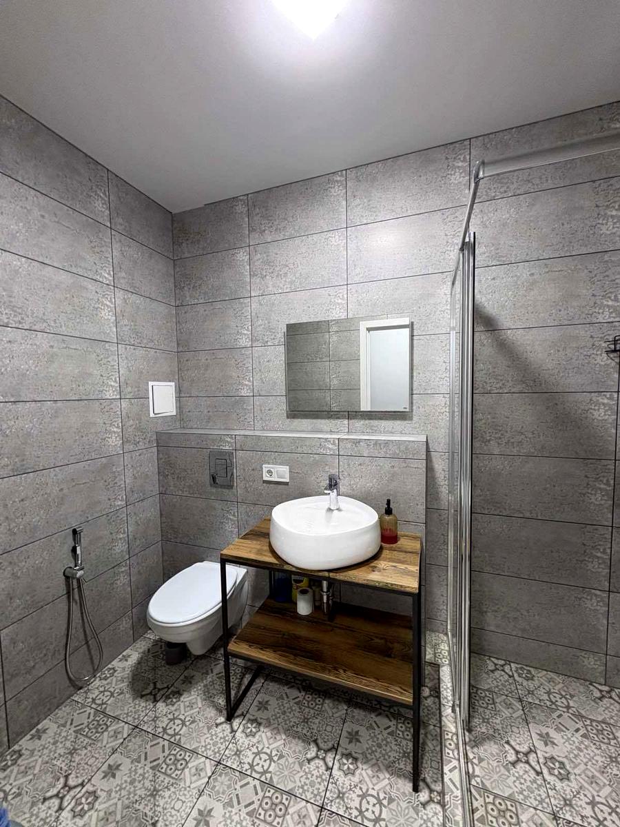 1871974507788186