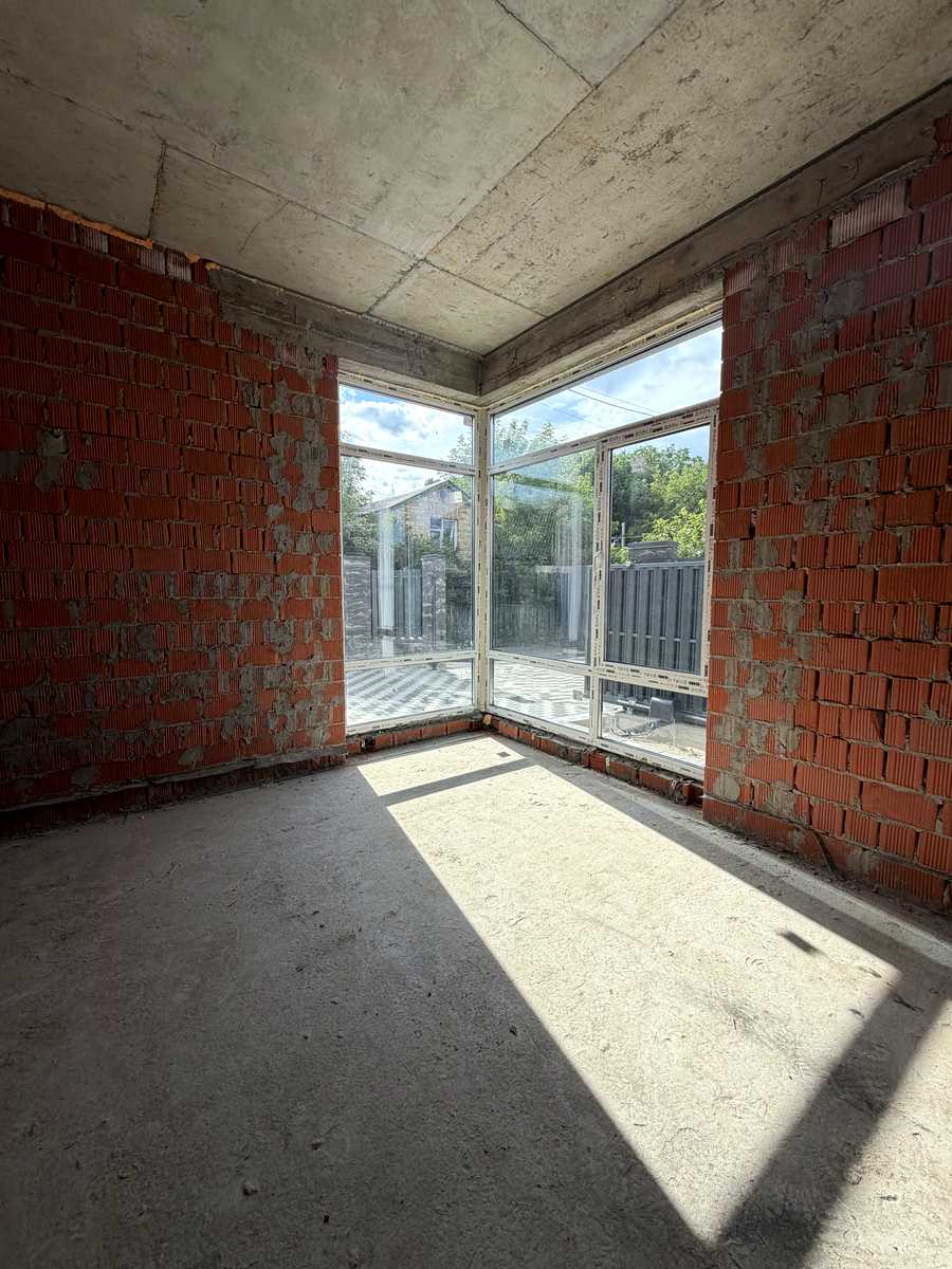 1871986166544080