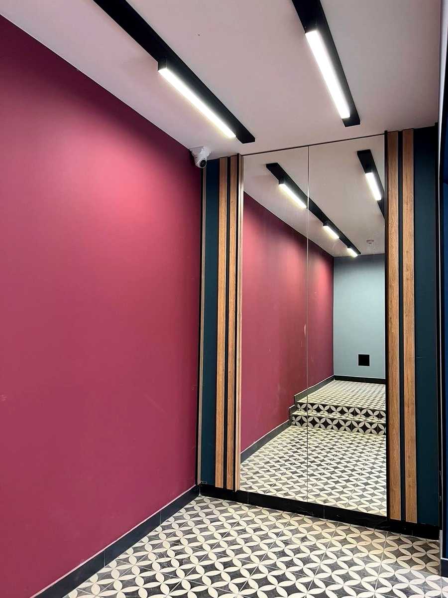 1871987148803468