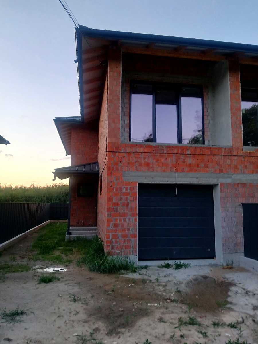 1871994120755770