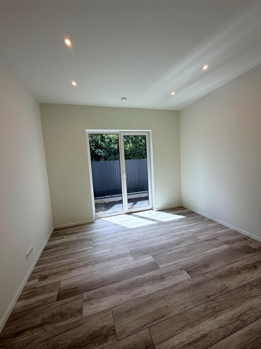 1871996721709101