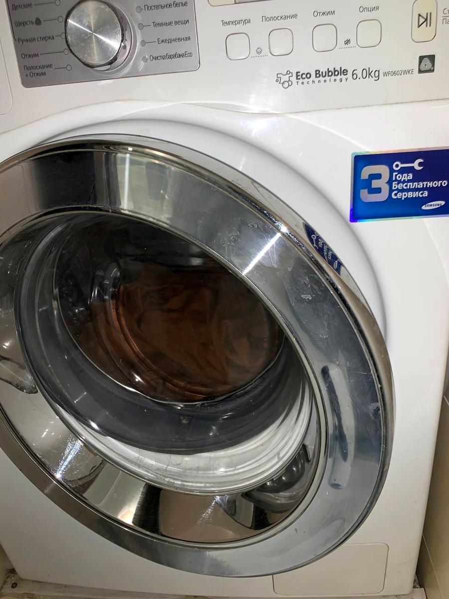 1871998462598772
