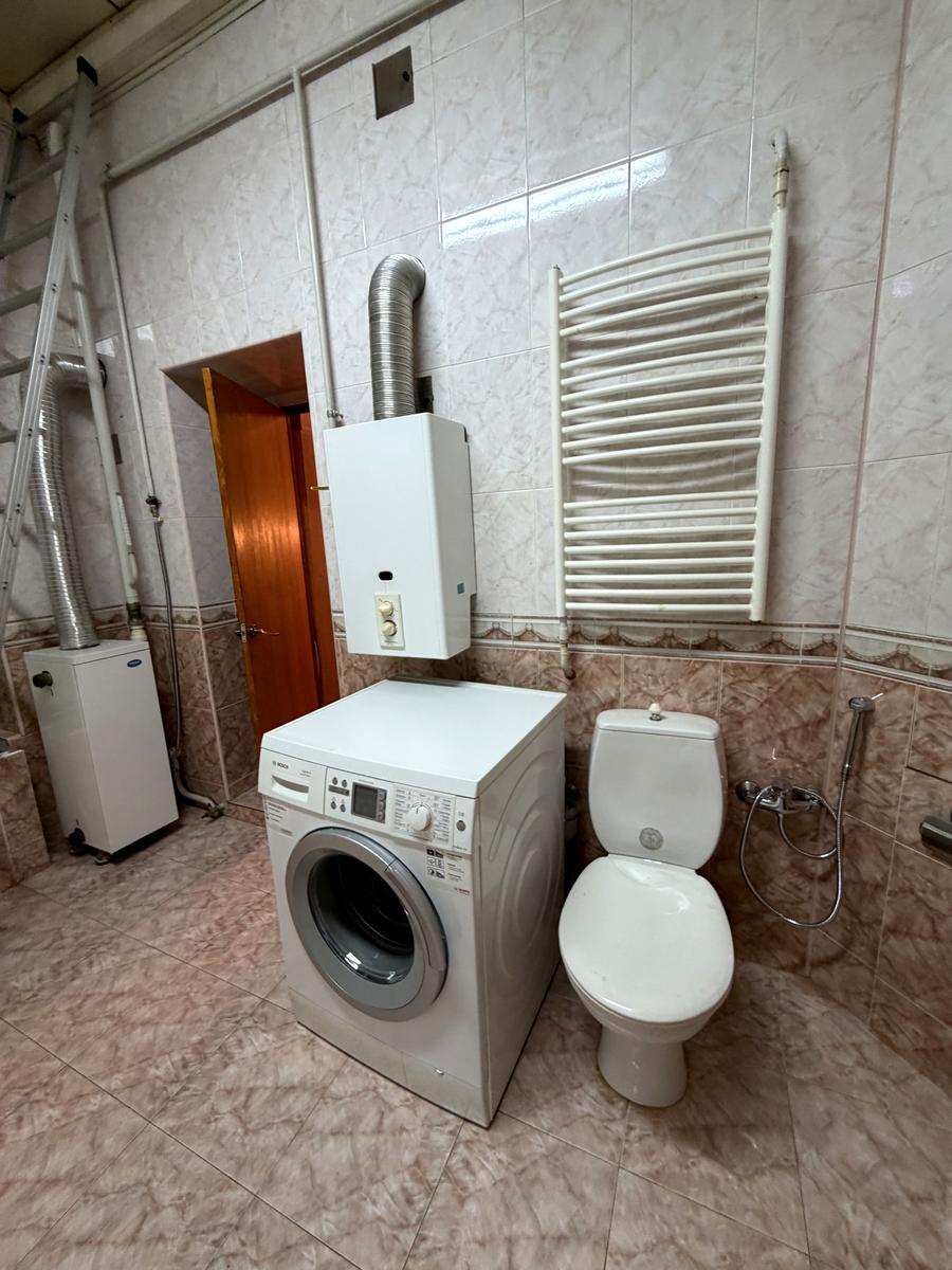 1872024997239670