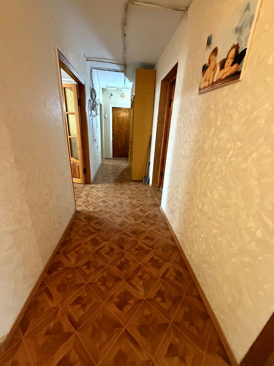 1872025739836404