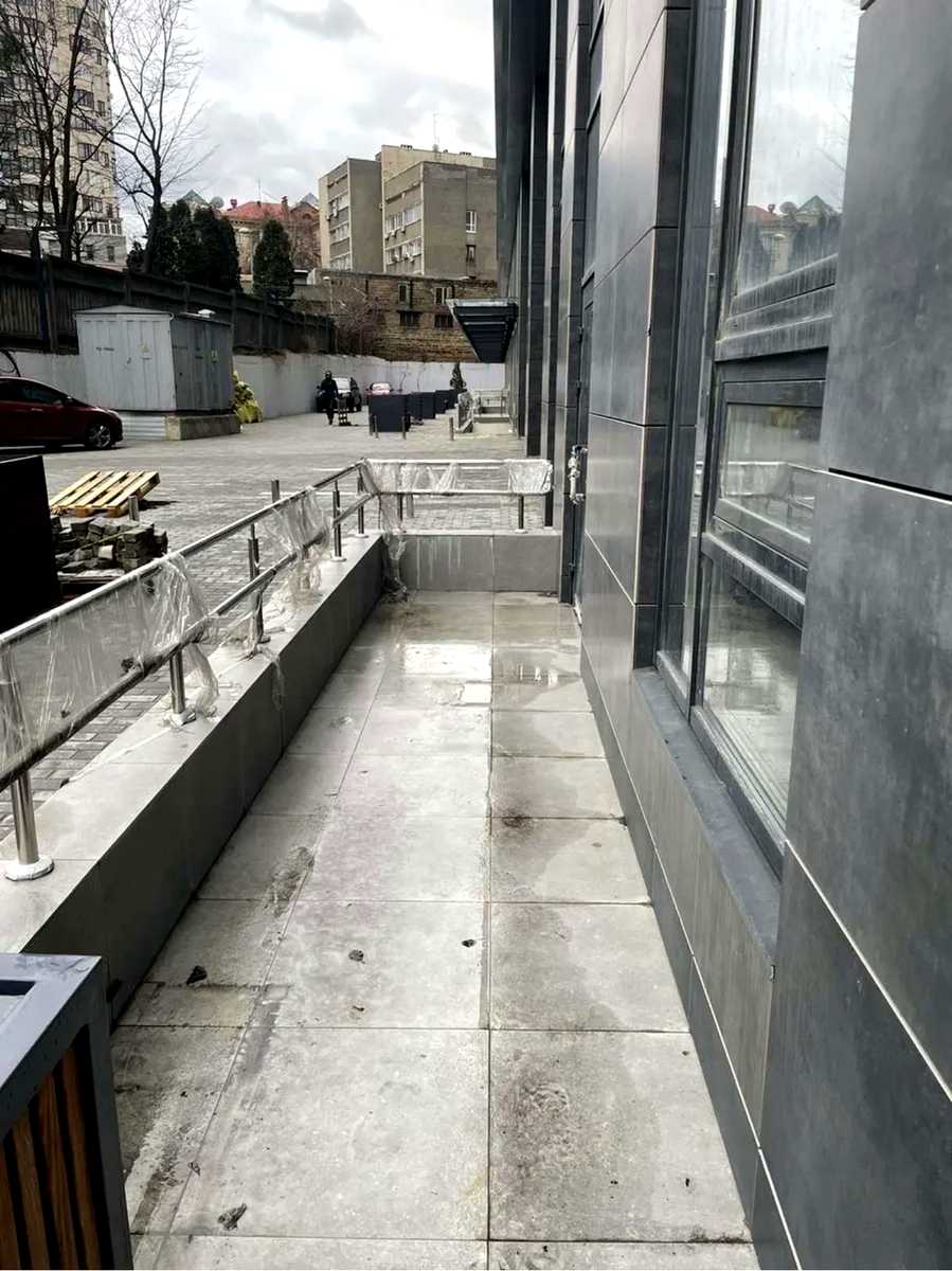 1872031516082381