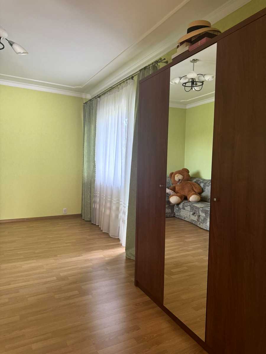 1872034287817783