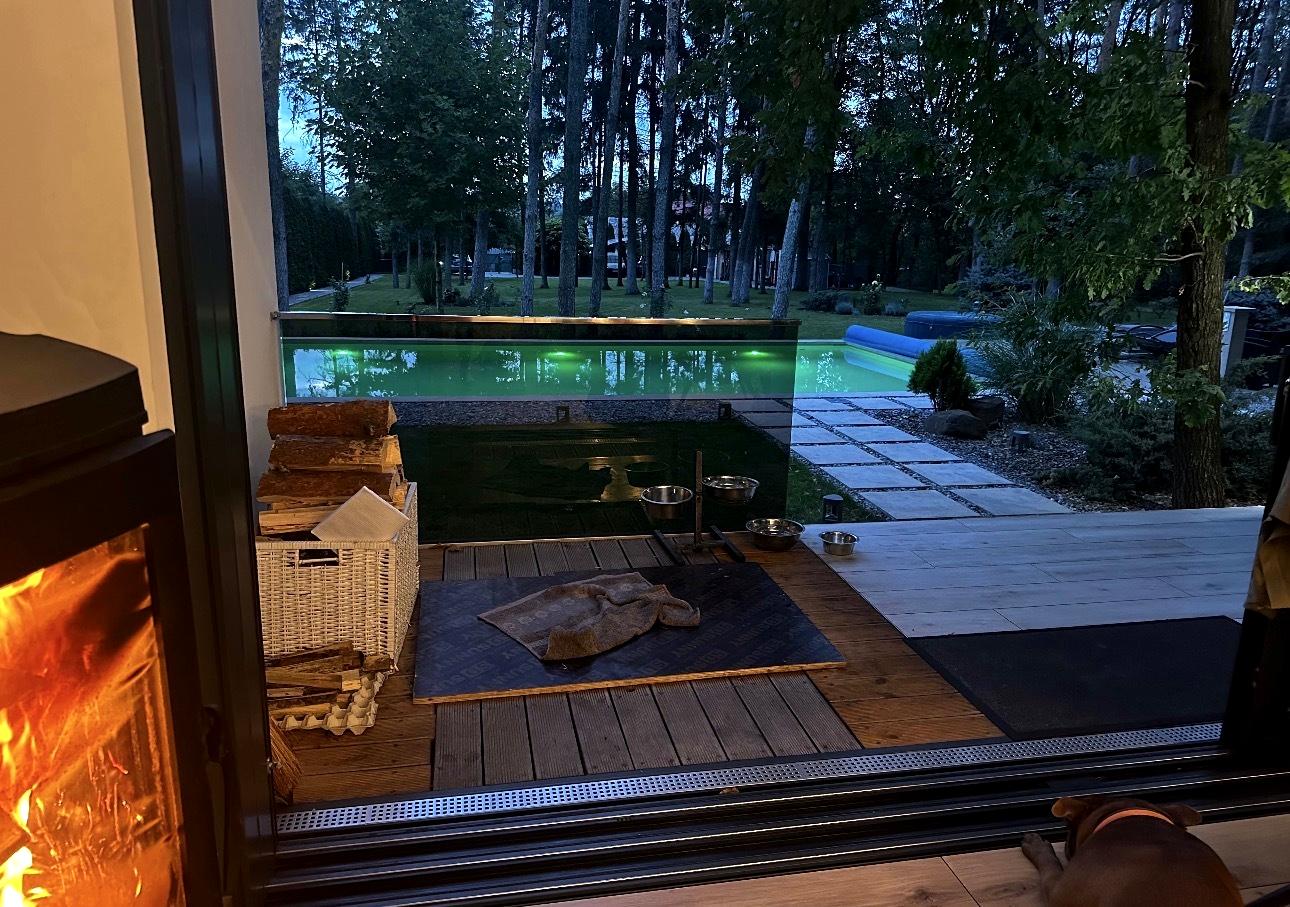 1872036369261521