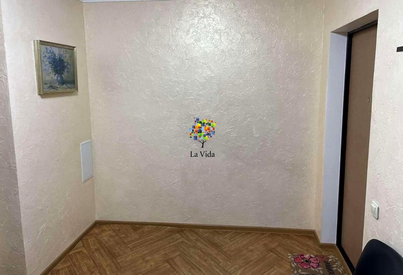 1872036389558769