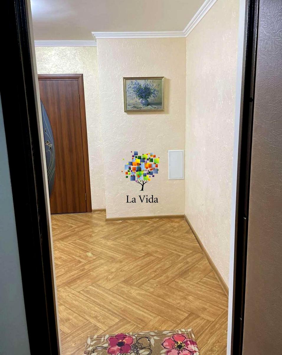 1872036396540567