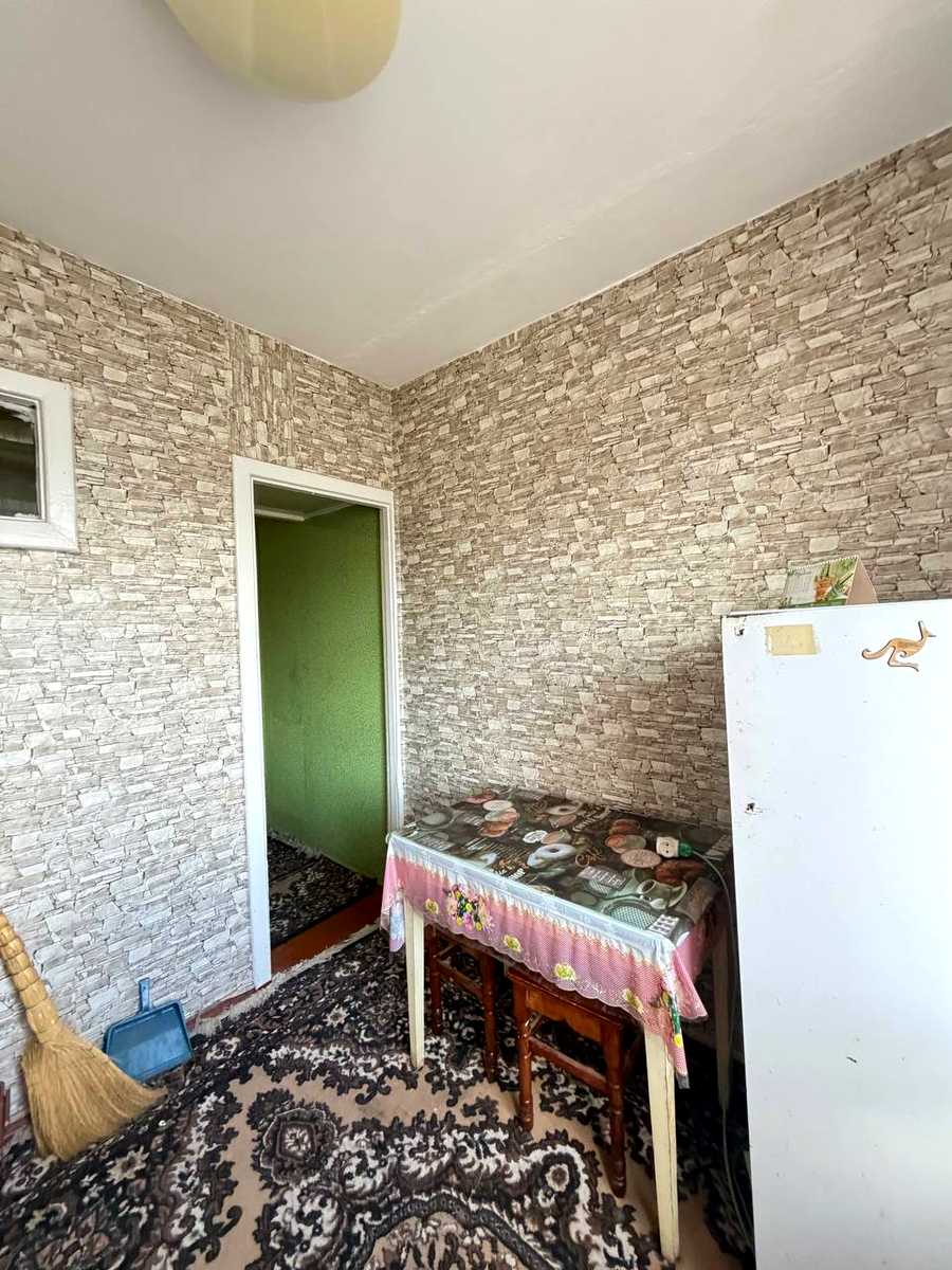 1872037989342616