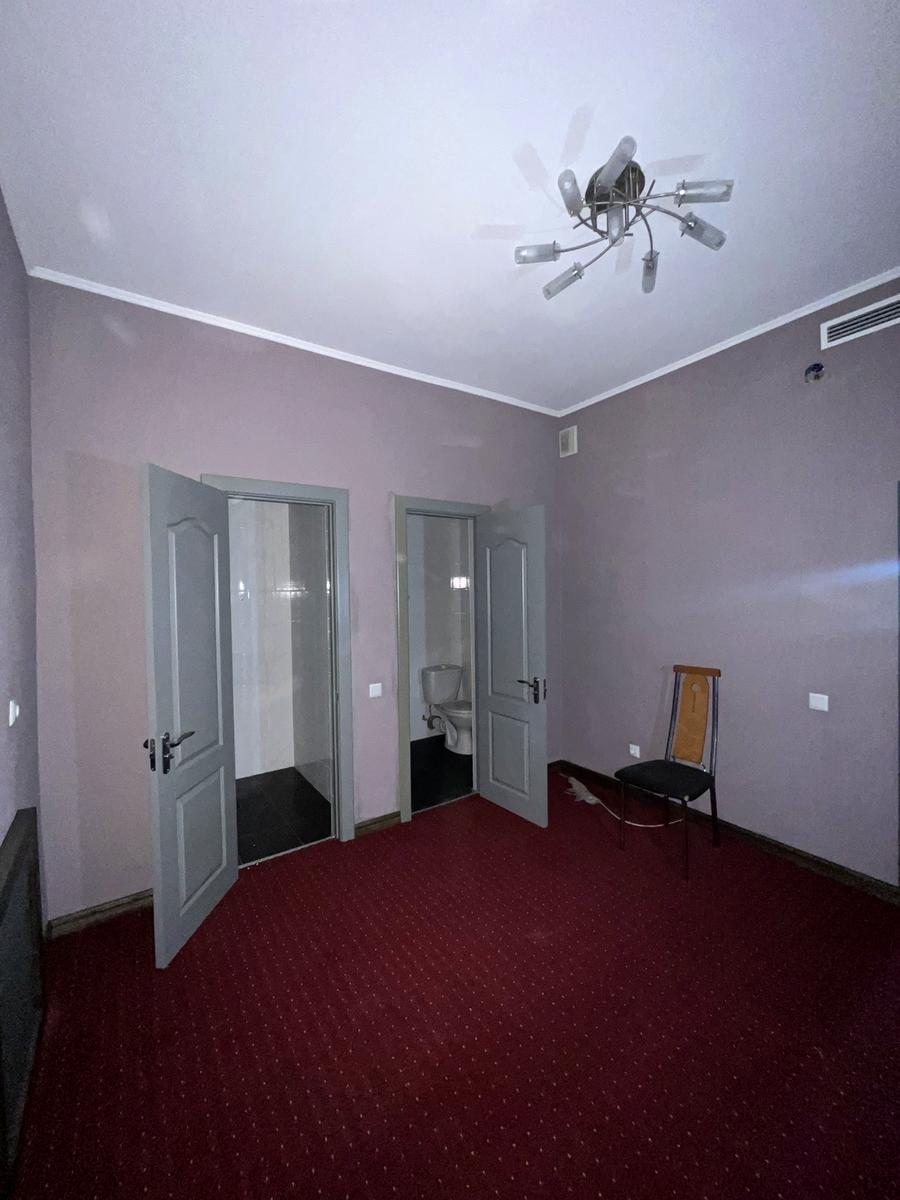 1872040346694025