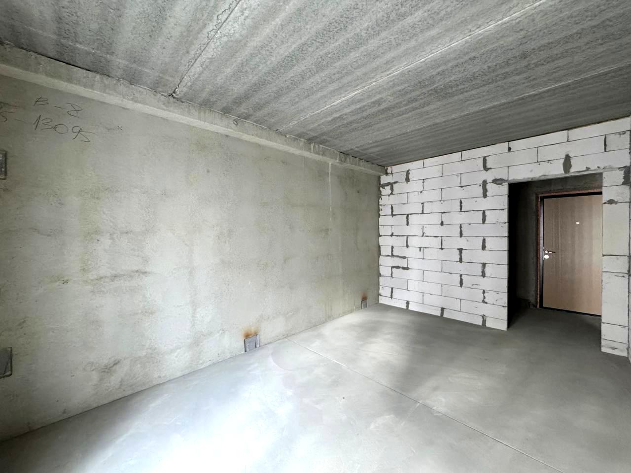 1872040578028550