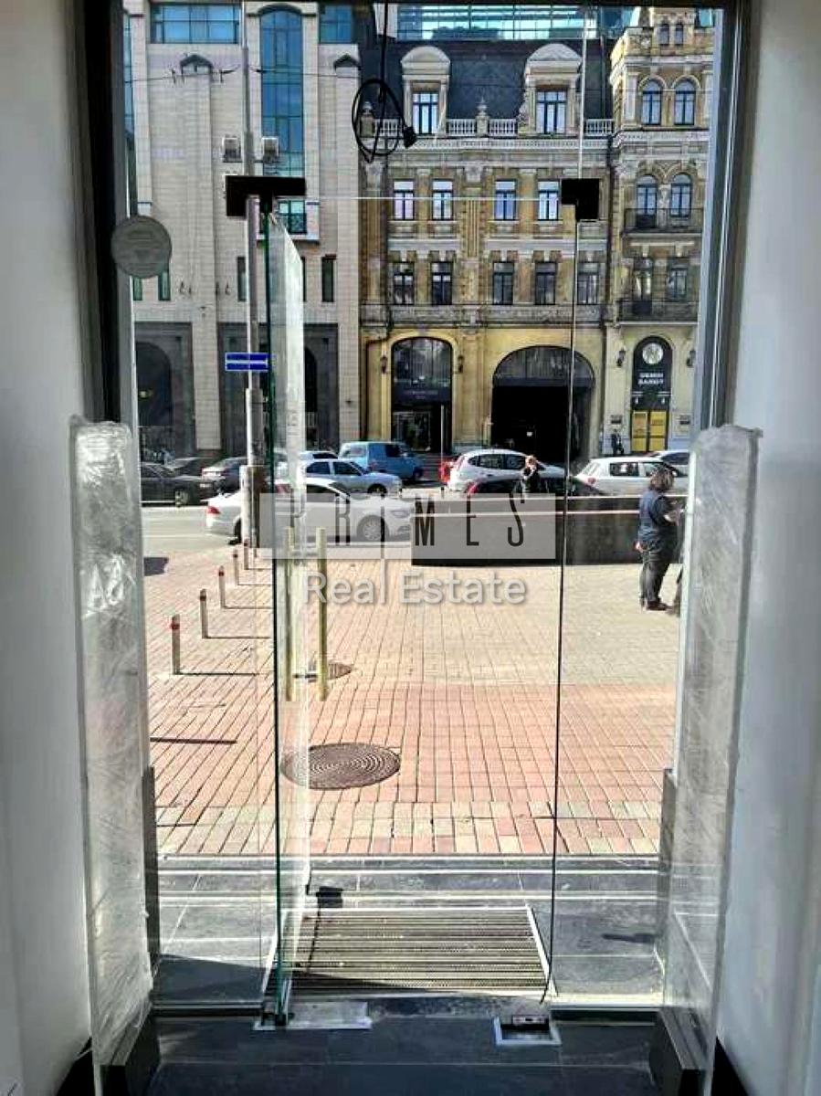 1872040703422217