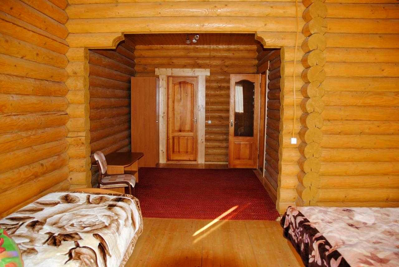 1872040900858279