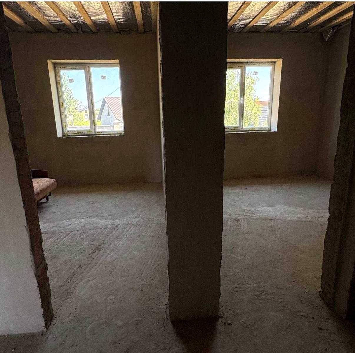 1872042689494913
