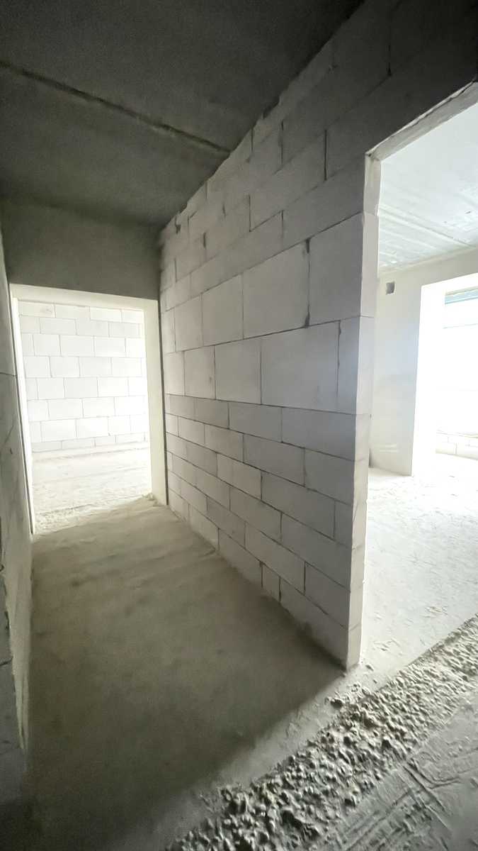 1872044674175700