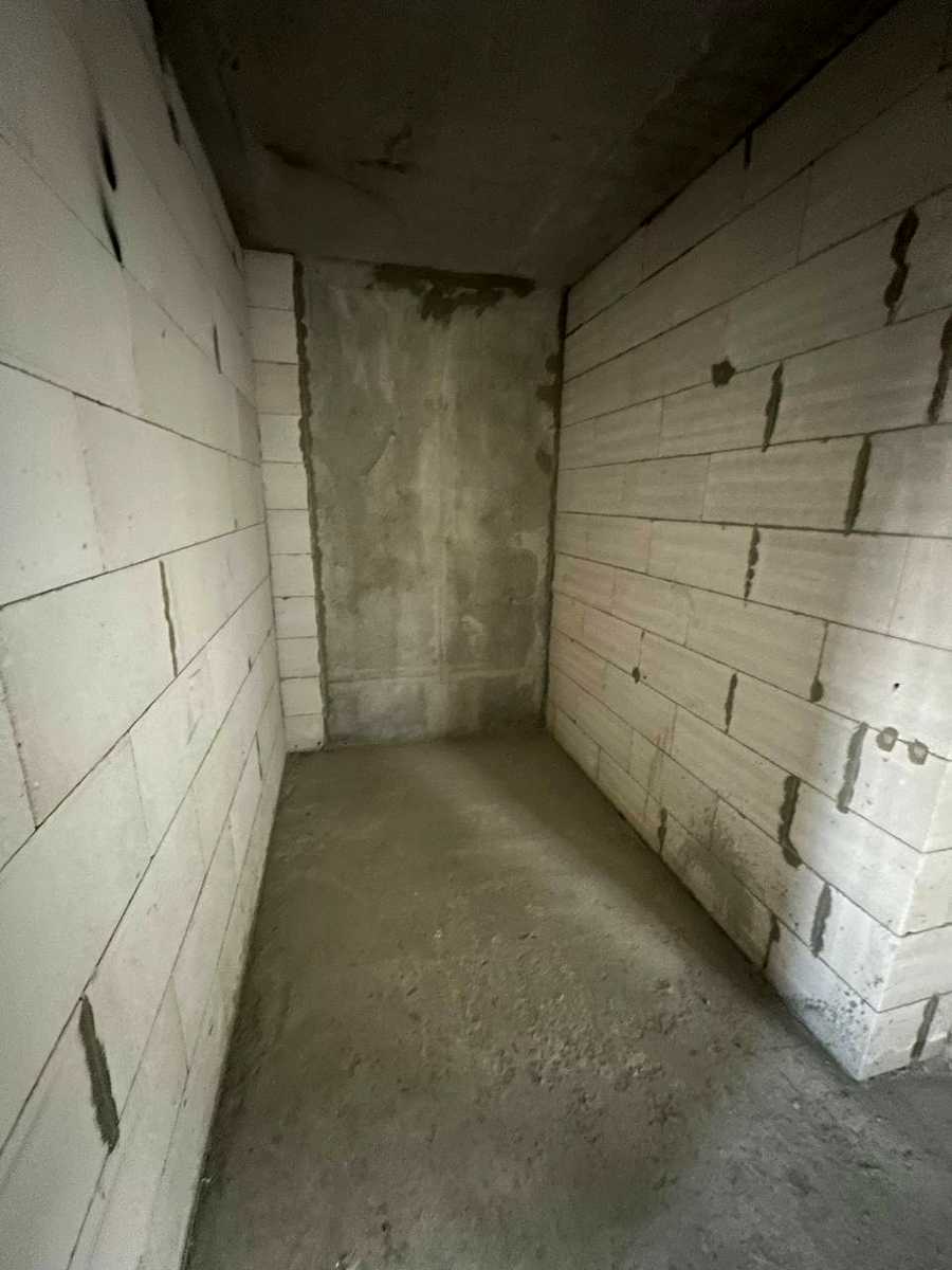 1872045178400018
