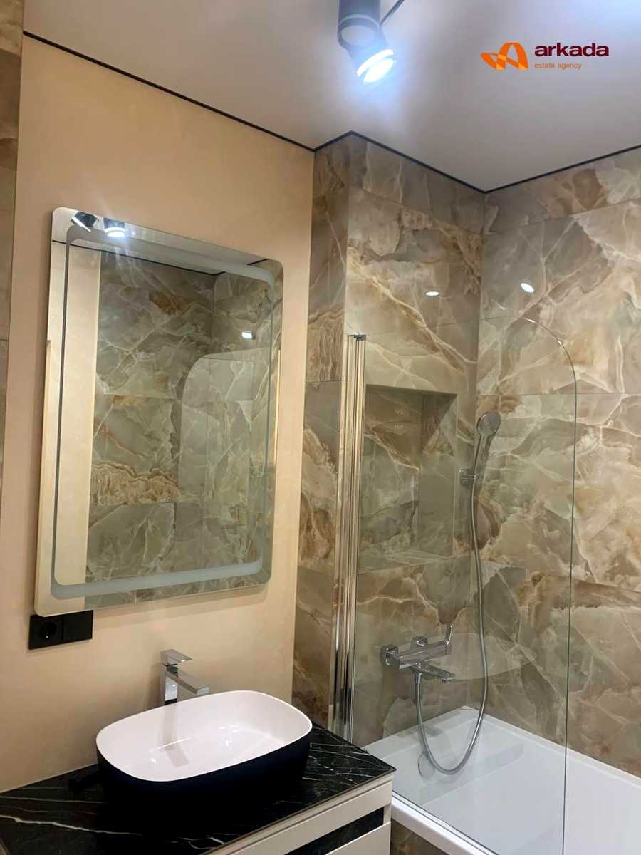 1872047103649482